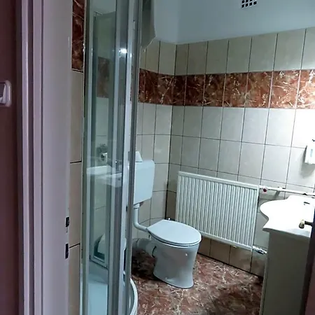 Thermal Apartmanhaz Hotel Komárom