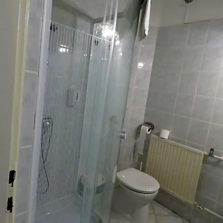 Hotel Thermal Apartmanhaz Komárom